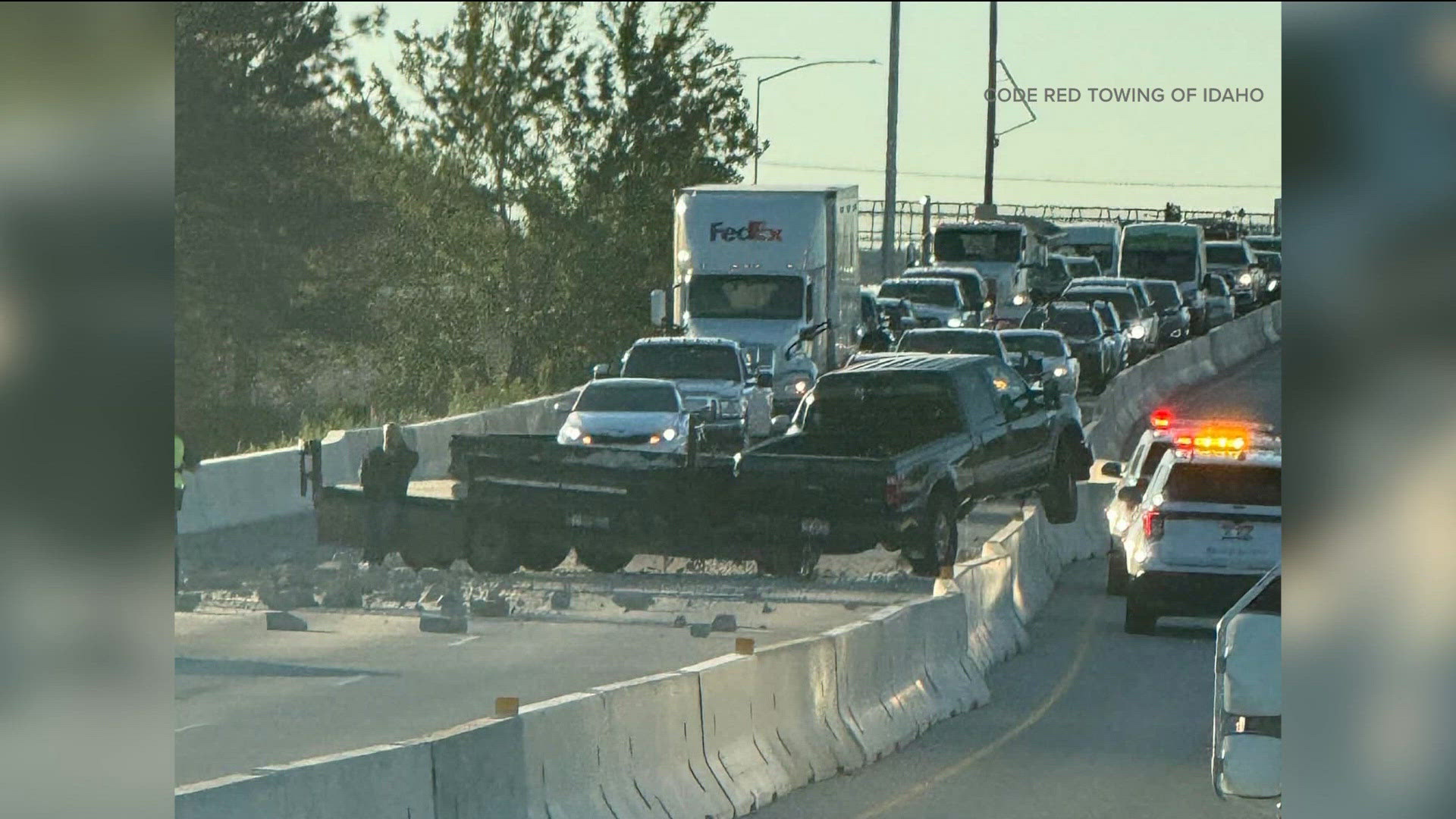 I-84 crash temporarily closed all lanes | ktvb.com