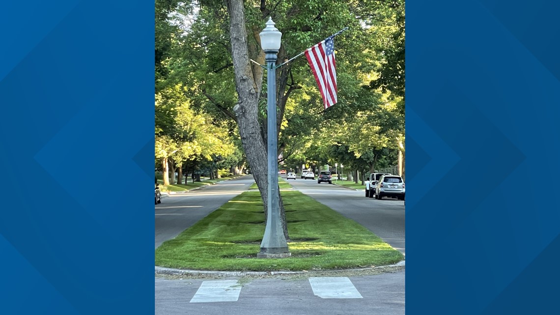 Boise Community Gathers To Replace Stolen Pride Flags 0846