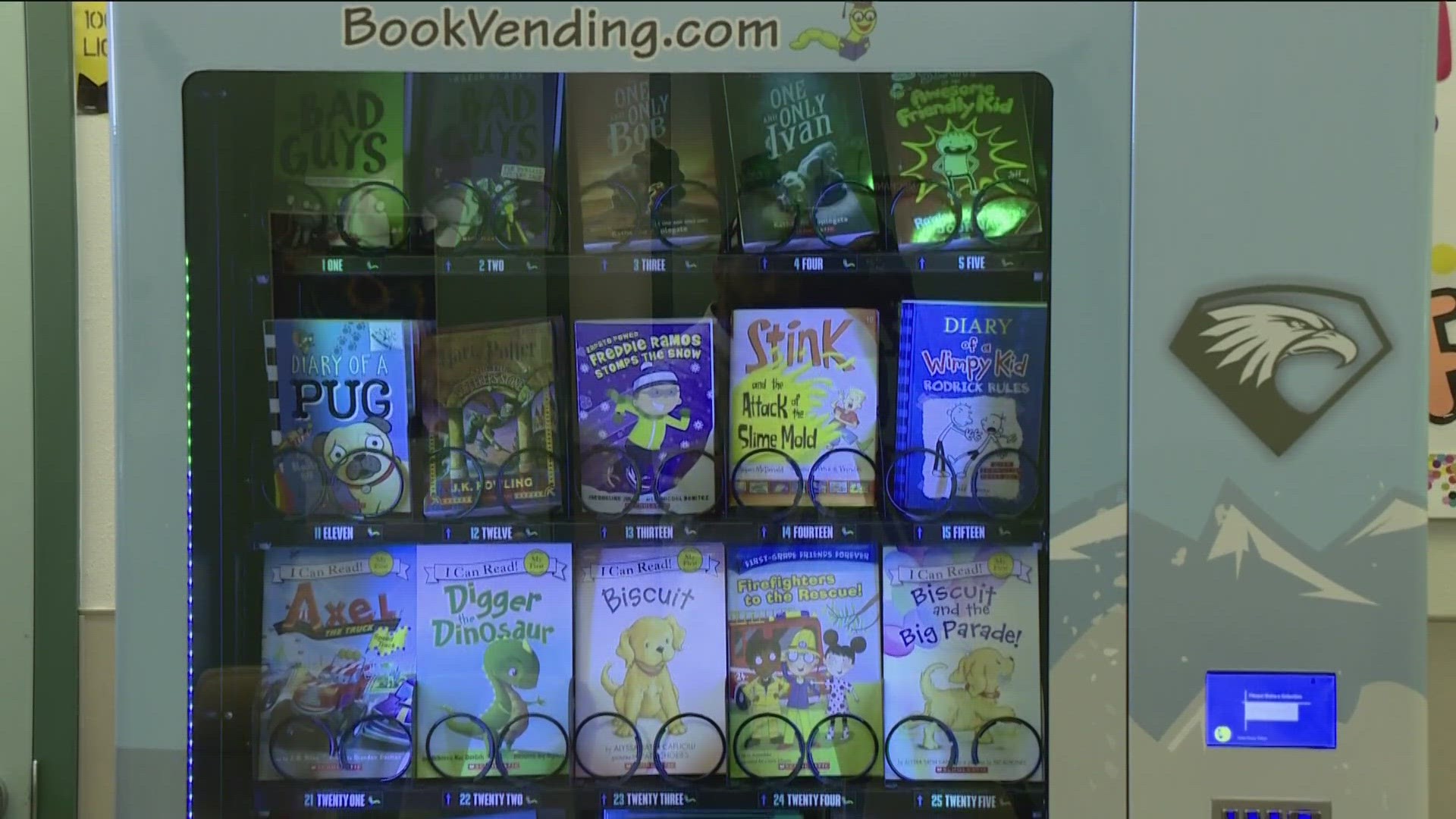 The book vending machine is the first in the district and one of only a handful in the Treasure Valley. Nampa Mayor Debbie Kling joined the ribbon-cutting ceremony.