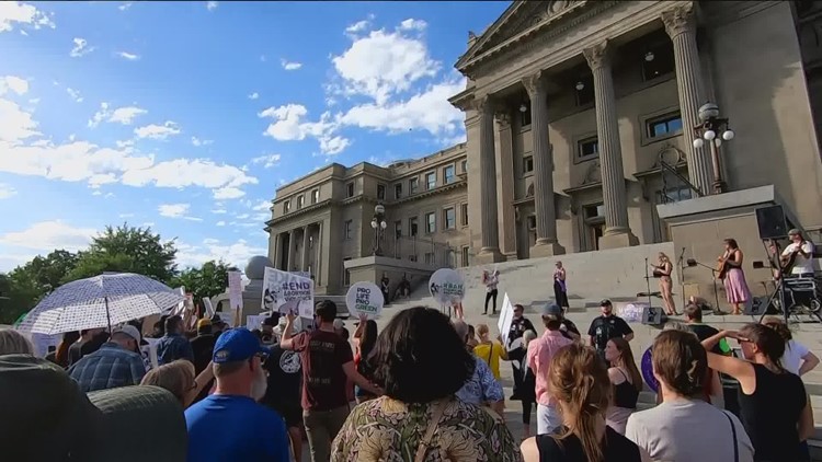 Borah High elects first same-sex prom royalty | ktvb.com