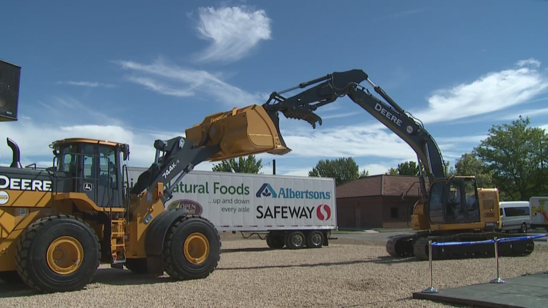 New Albertsons will have lots of bells and whistles