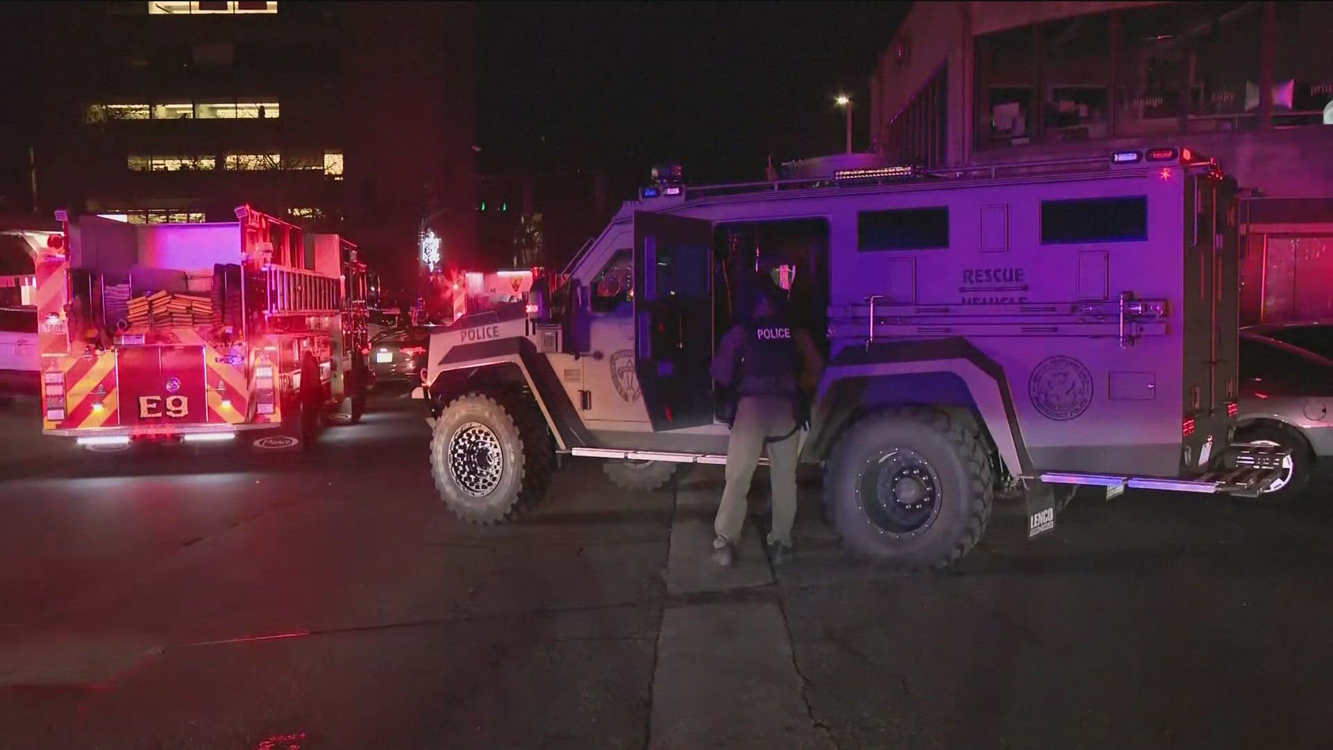 ​Around 400 officers are now in the Providence, Rhode Island, area as the search for the gunman continues. 