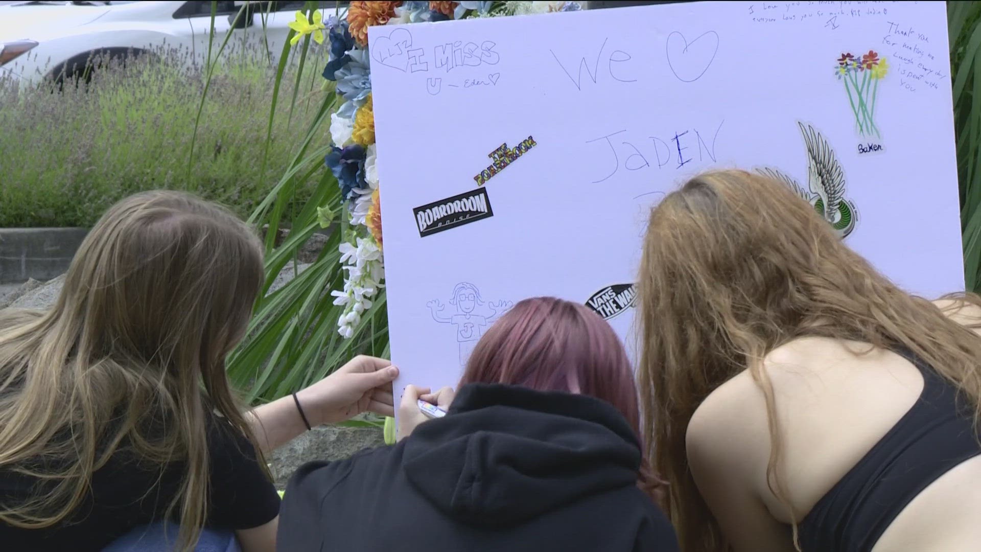 Teens that knew him put up posters, left flowers and notes for their dear friend at the location of the accident, in hopes to keep his memory alive.