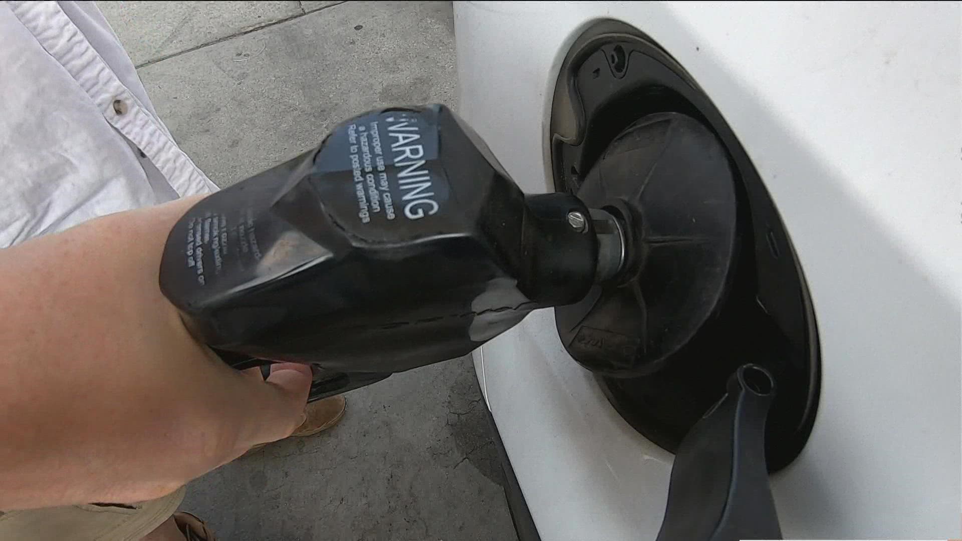 The average cost of gas in Boise has fallen 8.5 cents per gallon in the last week, averaging at $4.77 per gallon, according to a new report from GasBuddy.