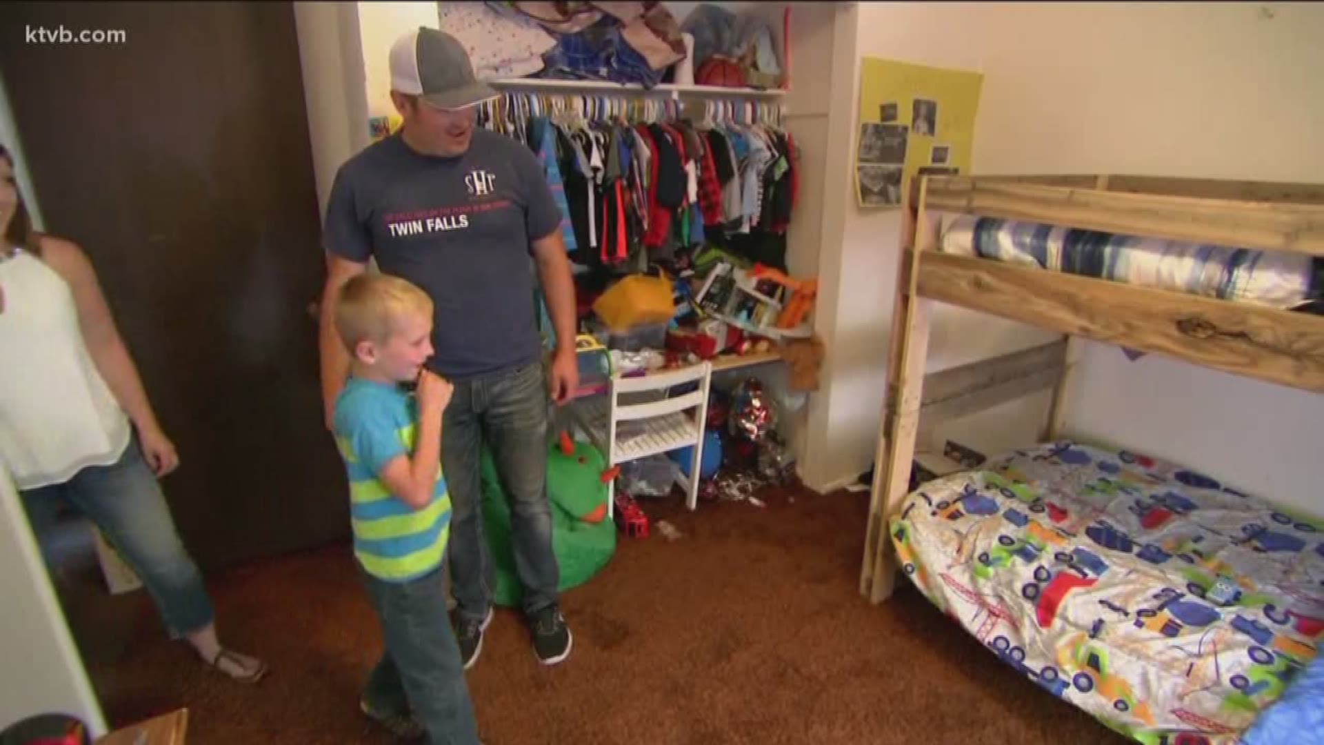 His nonprofit makes bunk beds for families in need.