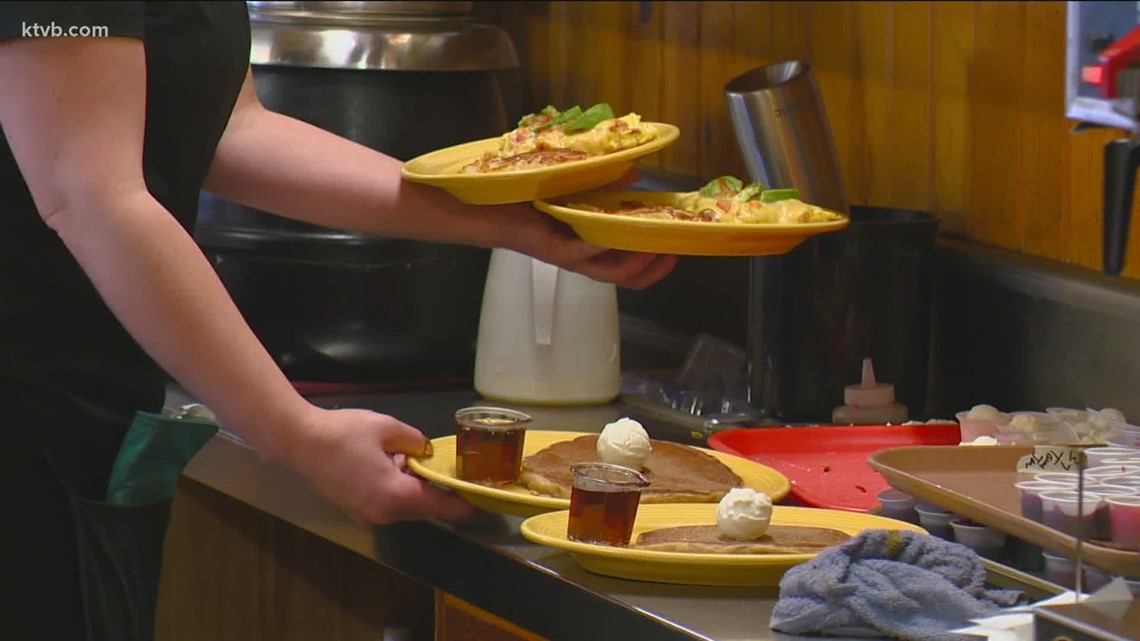 Boise restaurant owners struggle to fill job openings
