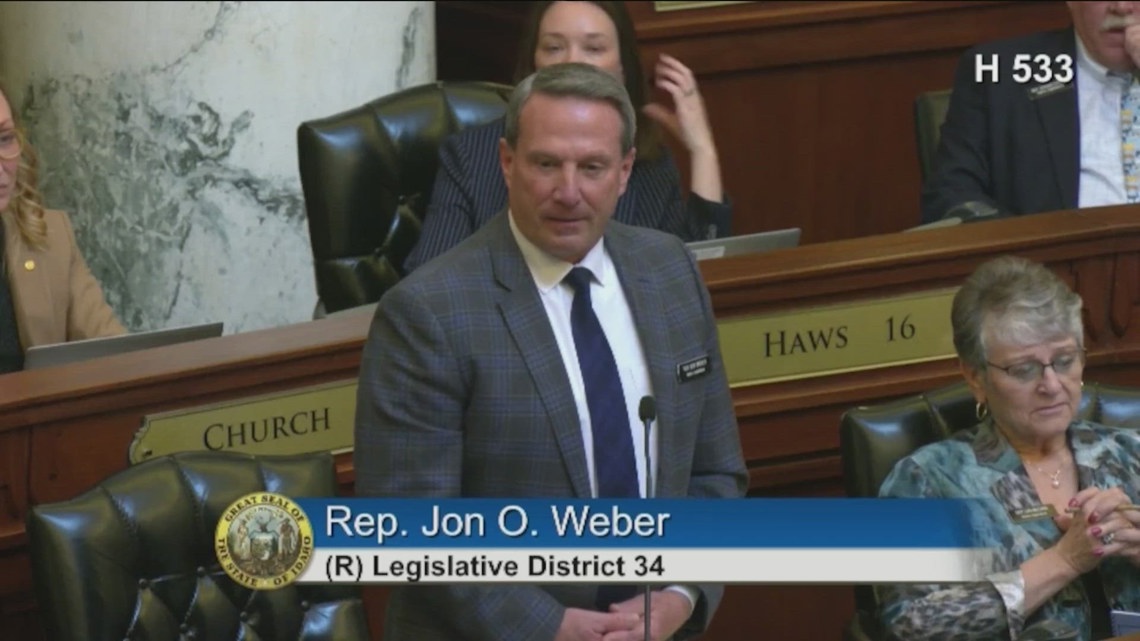 Idaho lawmaker proposes bill to remove license plate sticker tags