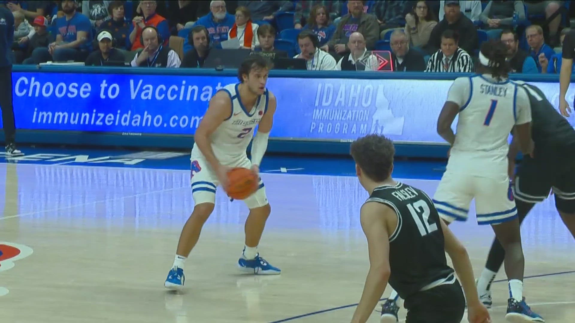 Tyson Degenhart and O'Mar Stanley combined for 44 points in Boise State's tough loss to Utah State on Saturday. The Broncos went 2-for-10 from the field in overtime.