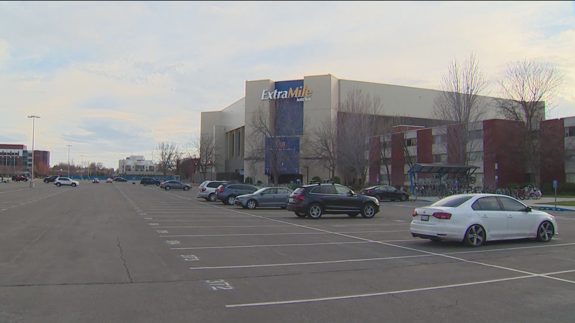 Bargatze's 'Big Dumb Eyes World Tour' drew over 11,000 fans Sunday, setting records for most tickets sold and highest-grossing comedy event at ExtraMile Arena.