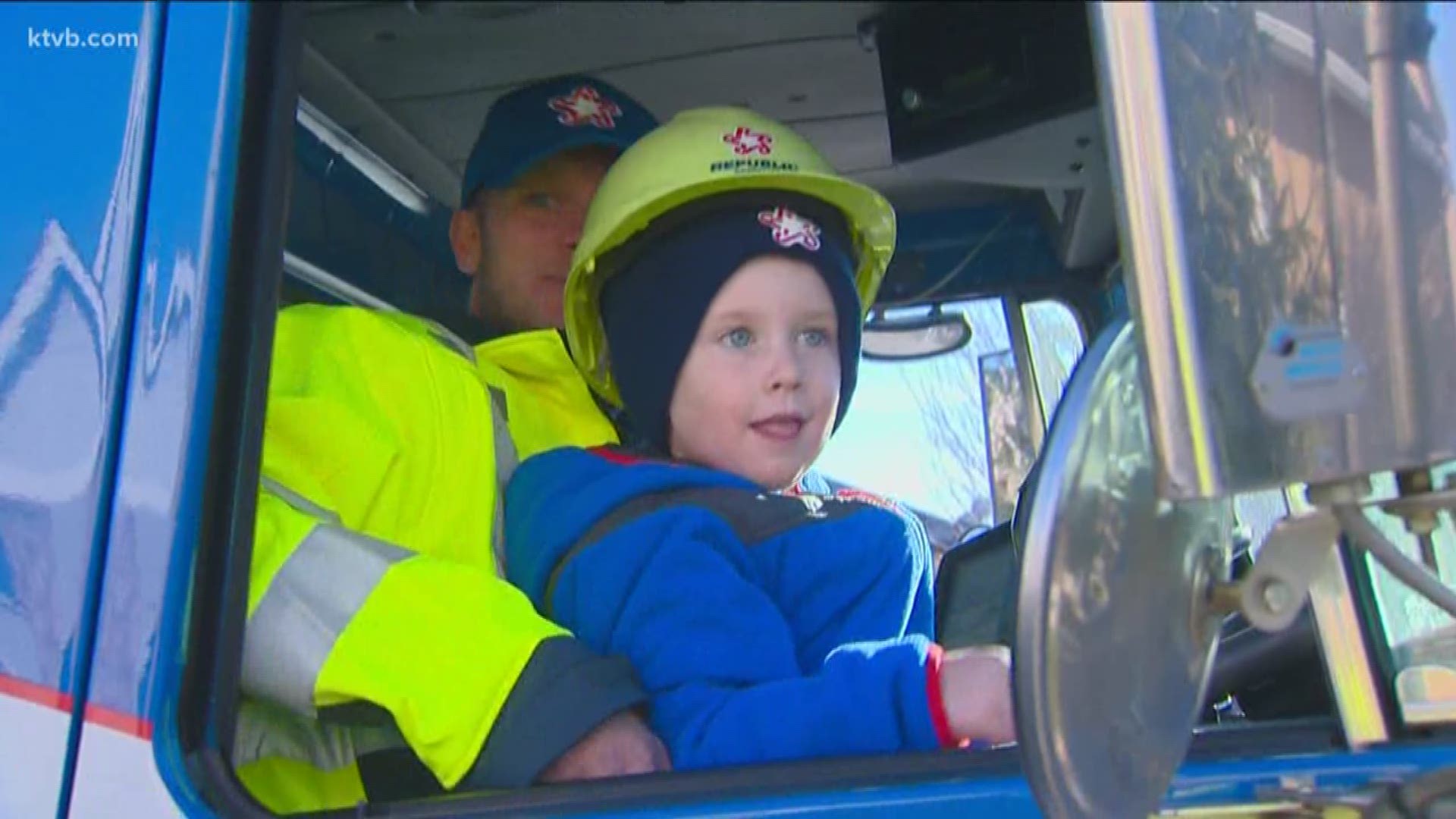 Four-year-old Harrison Ronk is a huge fan of garbage trucks, as well as the guys who drive the trucks and pick up the trash from in front of his family's Meridian home.