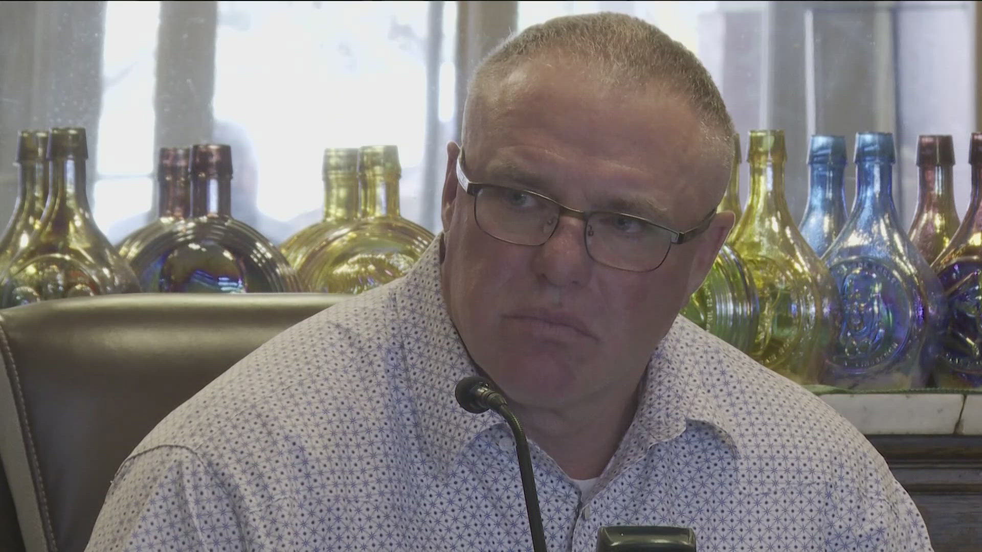 Boise County Commissioner accused of stabbing teen issues counterclaim ...