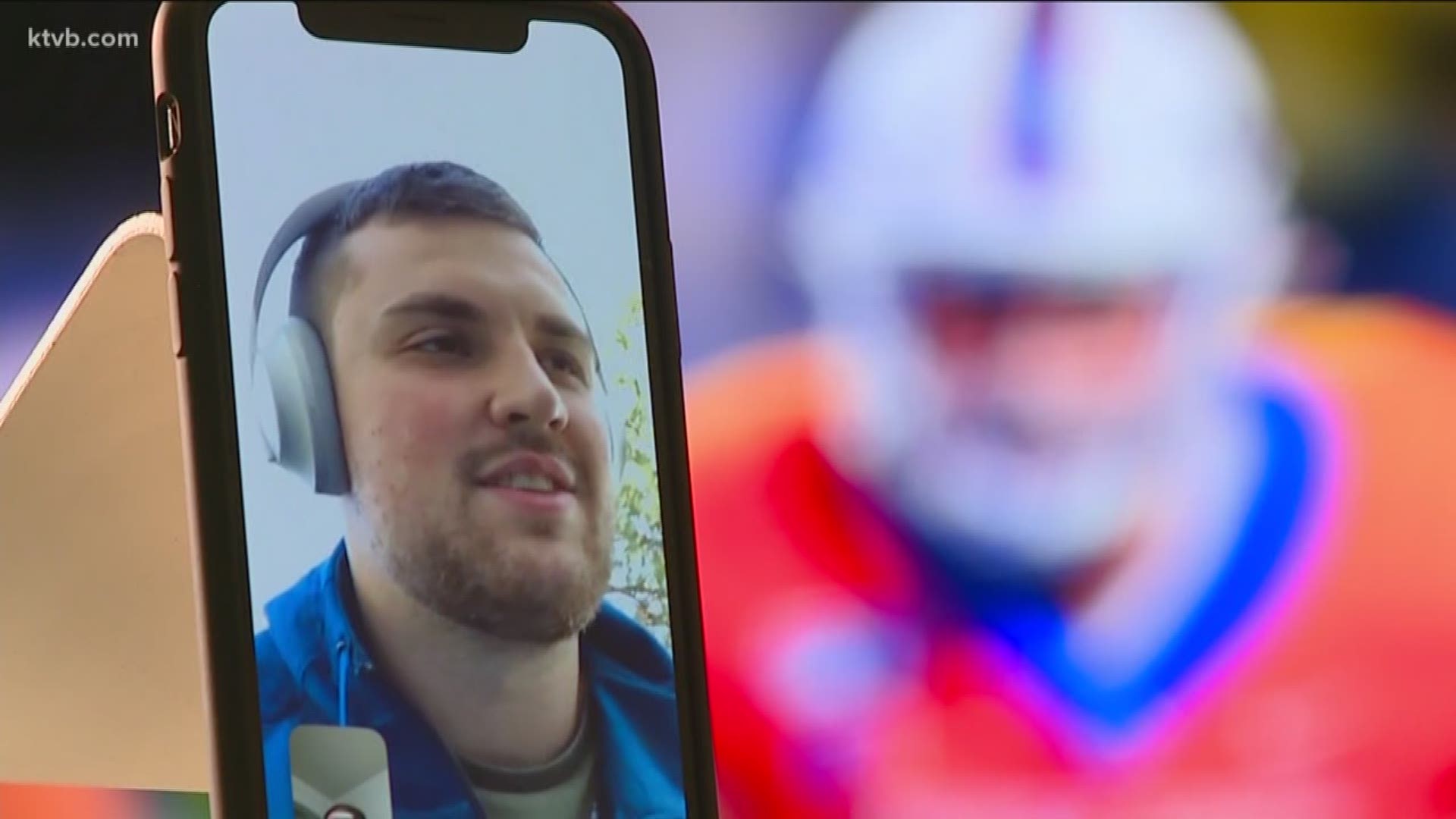 KTVB Sports Director Jay Tust catches up with former Bronco O-lineman Ezra Cleveland a day before the NFL draft gets underway.