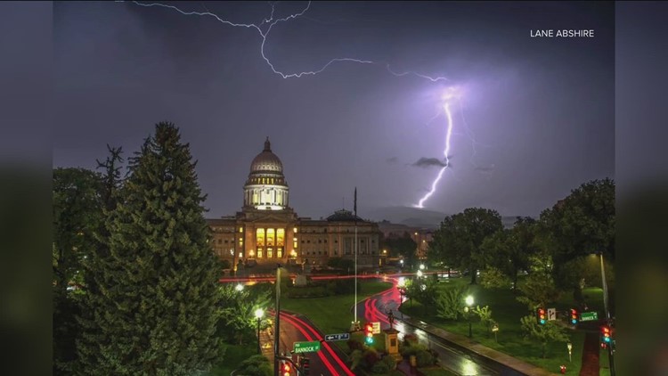 'When thunder roars, go indoors': The dangers of lightning in Idaho