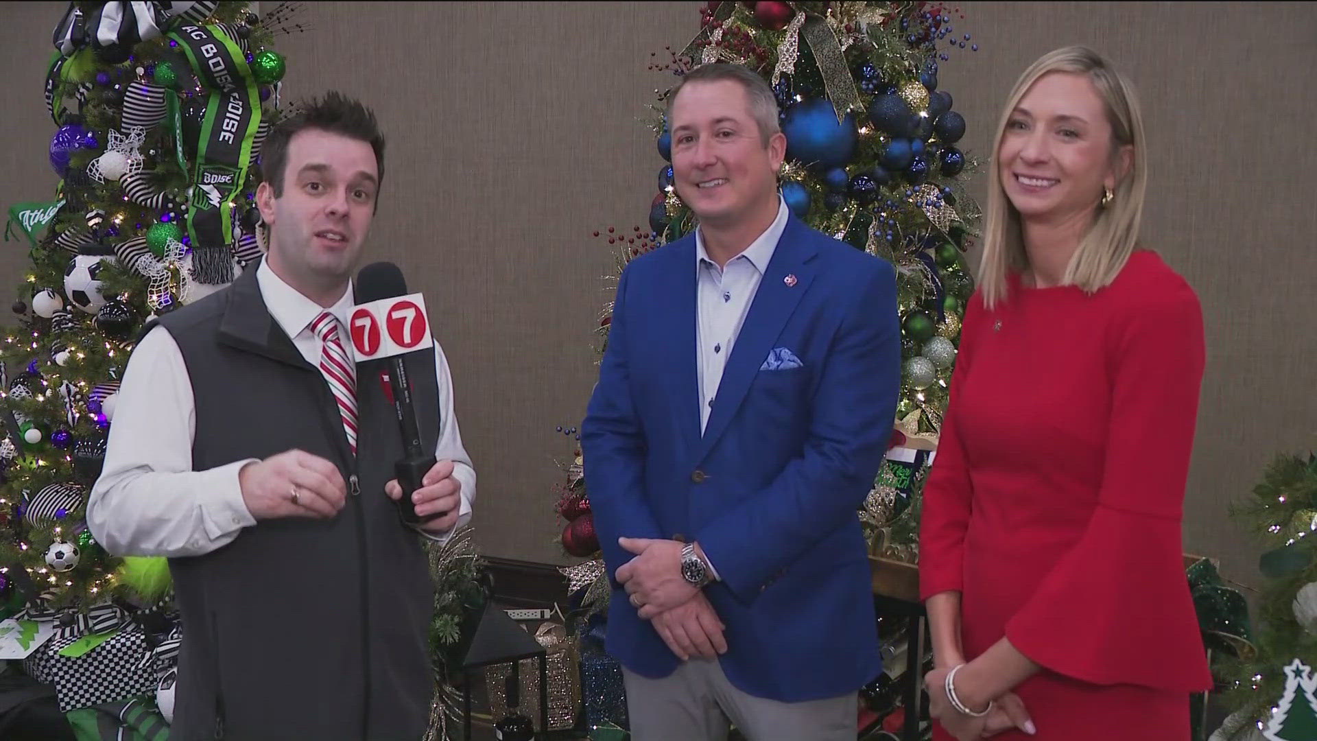 ktvb.com - Katrina Morgan - Underperforming Foot Locker stores set to close after Dick's Sporting Goods acquisition