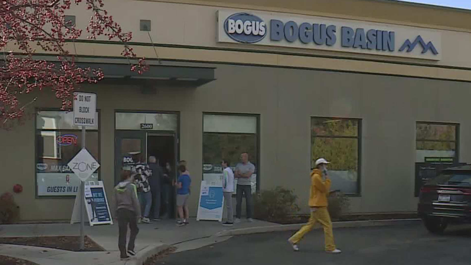 Bogus Basin is looking for employees for the 2021-2022 winter season.