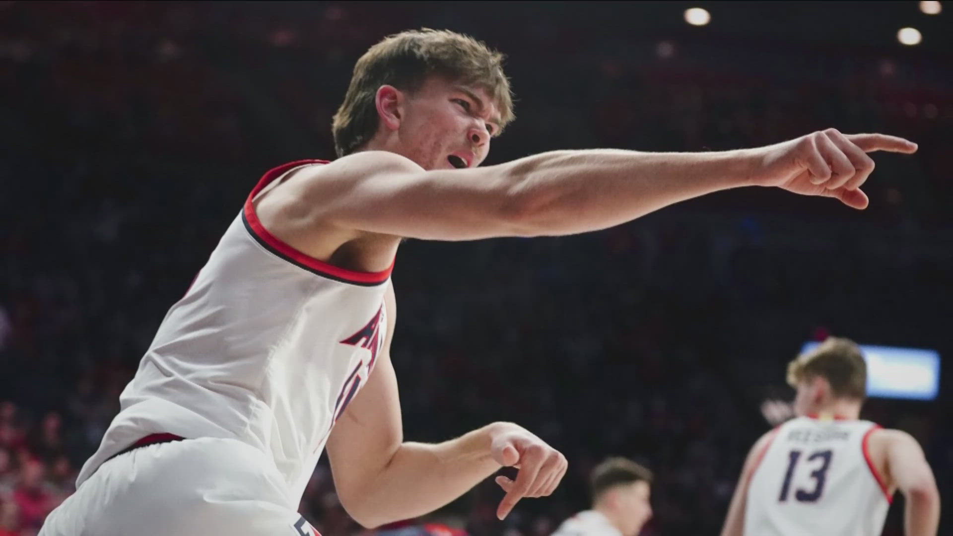 The 7-foot center held offers from Gonzaga, Kansas, North Carolina and others in high school as a two-time Gatorade Arizona Player of the Year.
