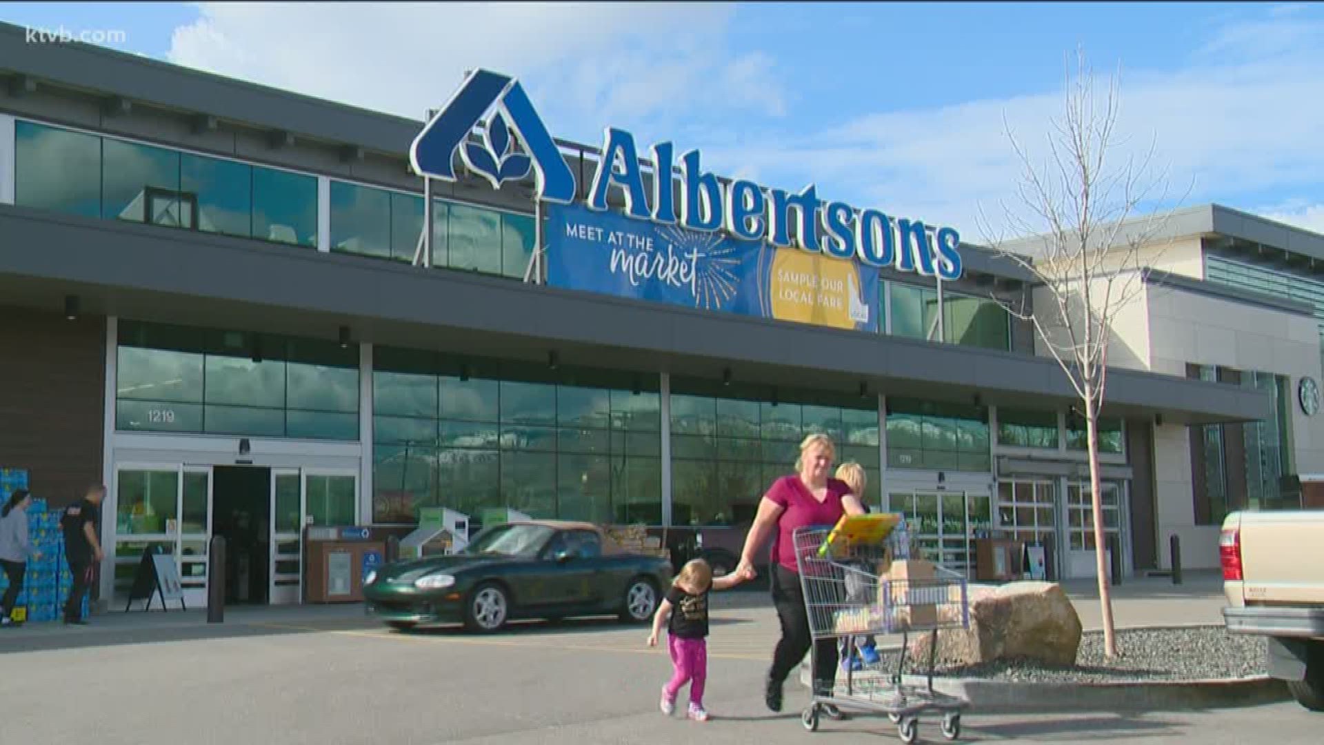 Albertsons joins a growing list of U.S. retailers that now mandate wearing face coverings in their stores.