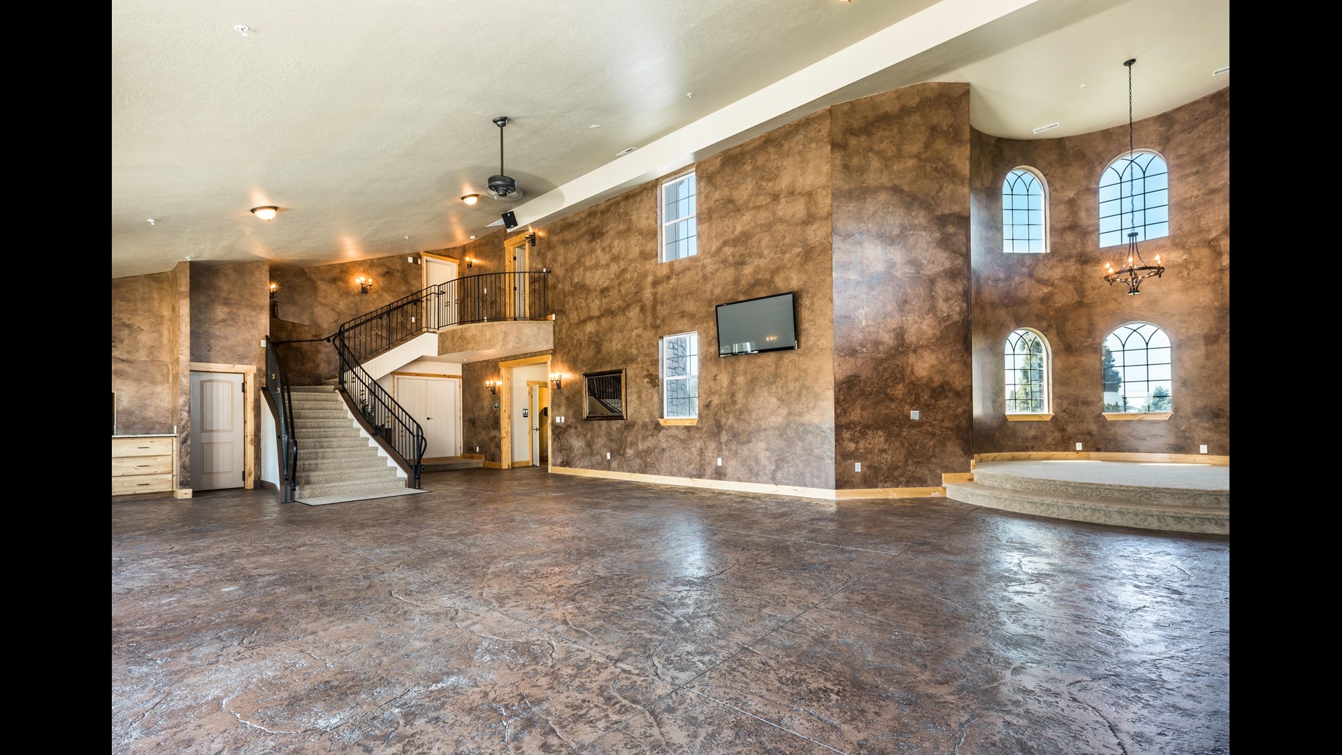 Kuna castle listed last year is back on the market for 1.5 million