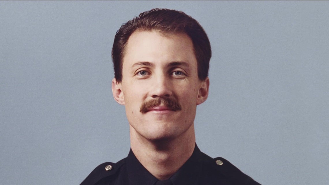 Boise Police honor Mark Stall 25 years after his death in duty - Vimarsana News
