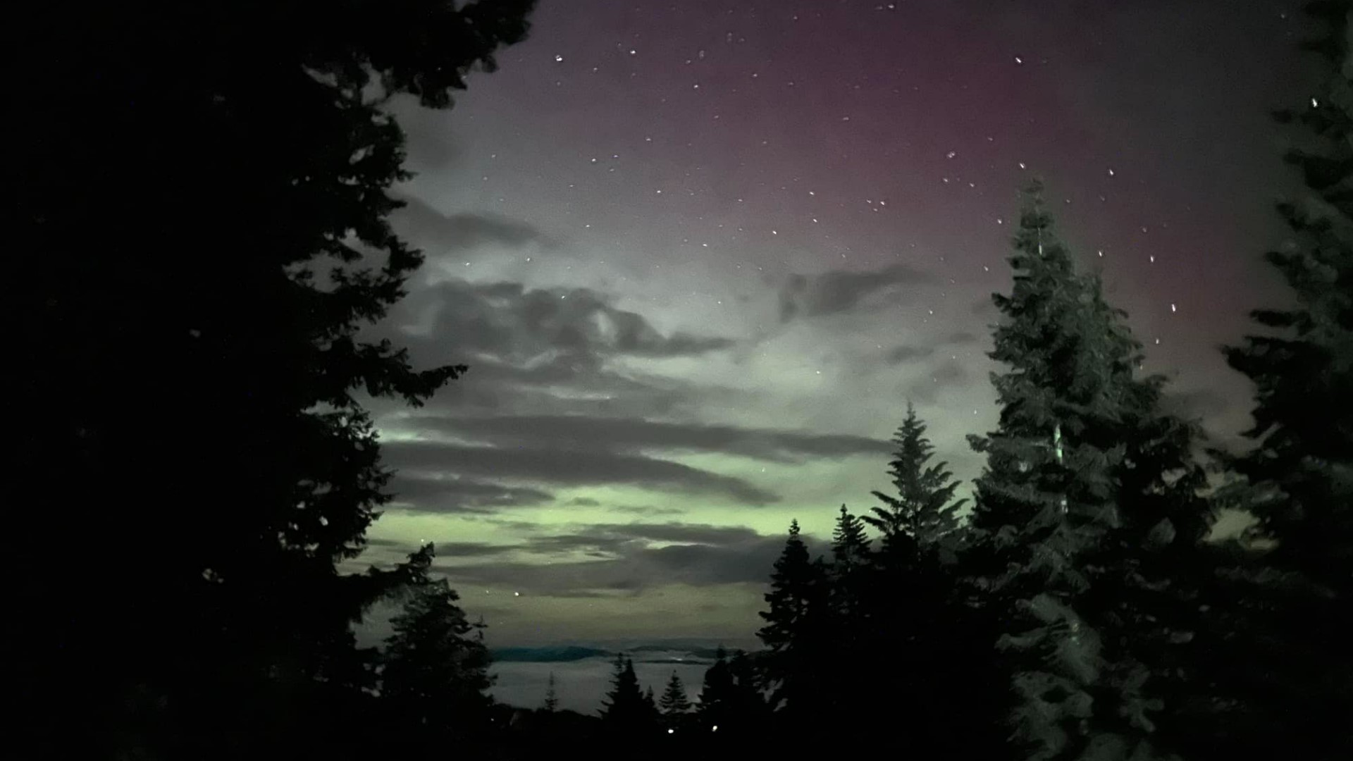 PHOTOS: Northern Lights Put On Stunning Show In Idaho | Ktvb.com