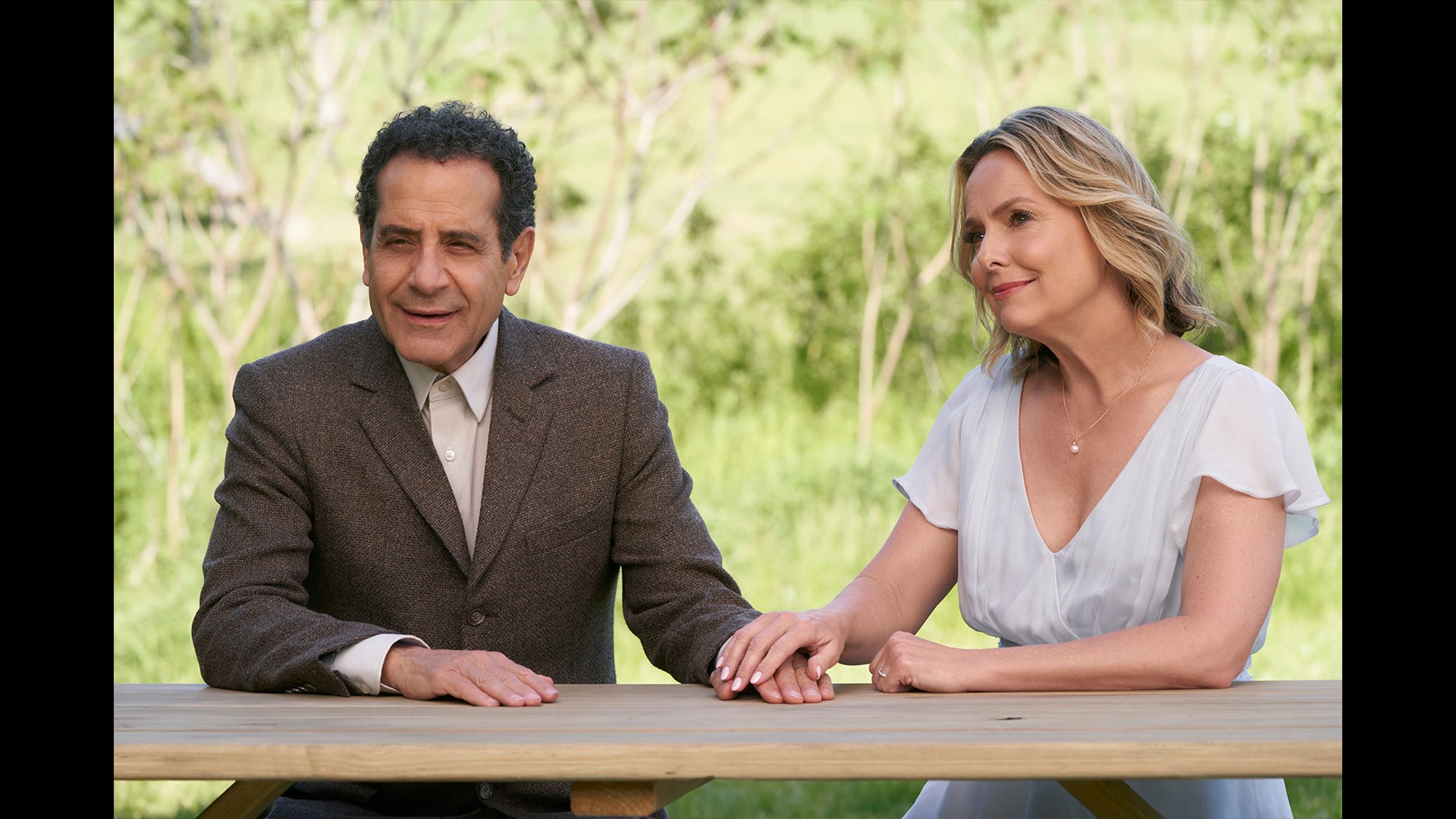 Tony Shalhoub brings back Monk in the new Peacock film, "Mr. Monk's ...