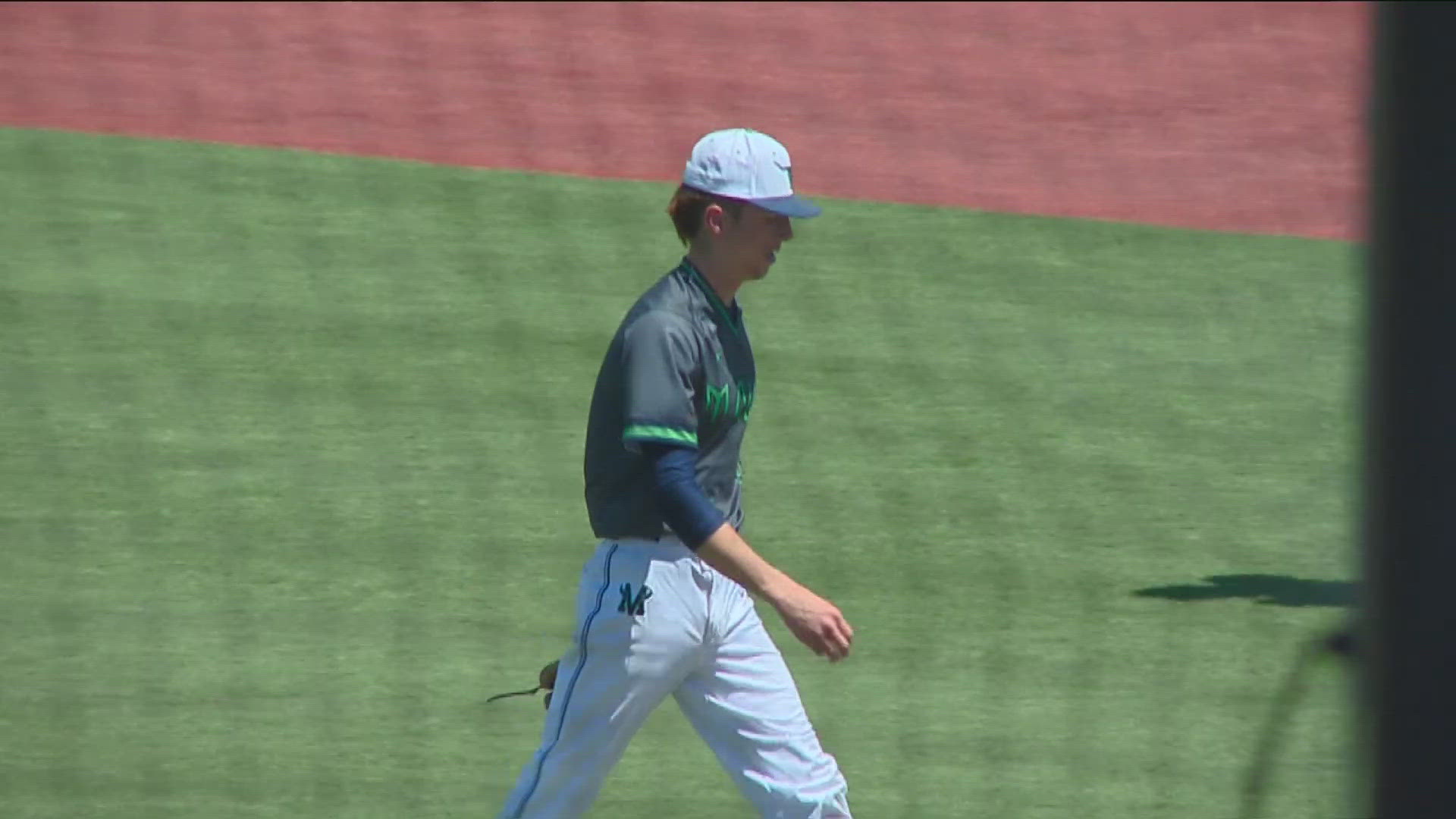 No. 8 Mountain View upended No. 1 Eagle 5-3 on Thursday to claim a spot in the 5A state baseball semifinals. The Mavericks play Rocky Mountain on Friday.