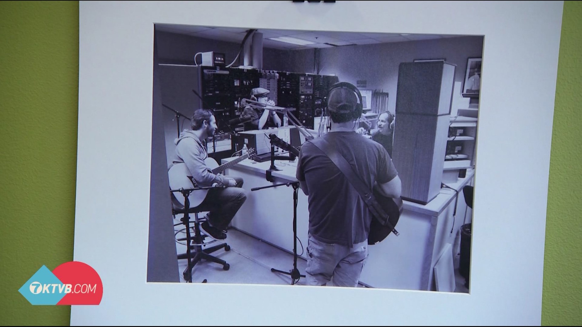 Senate passes bill to cut $1B public broadcasting funding | ktvb.com