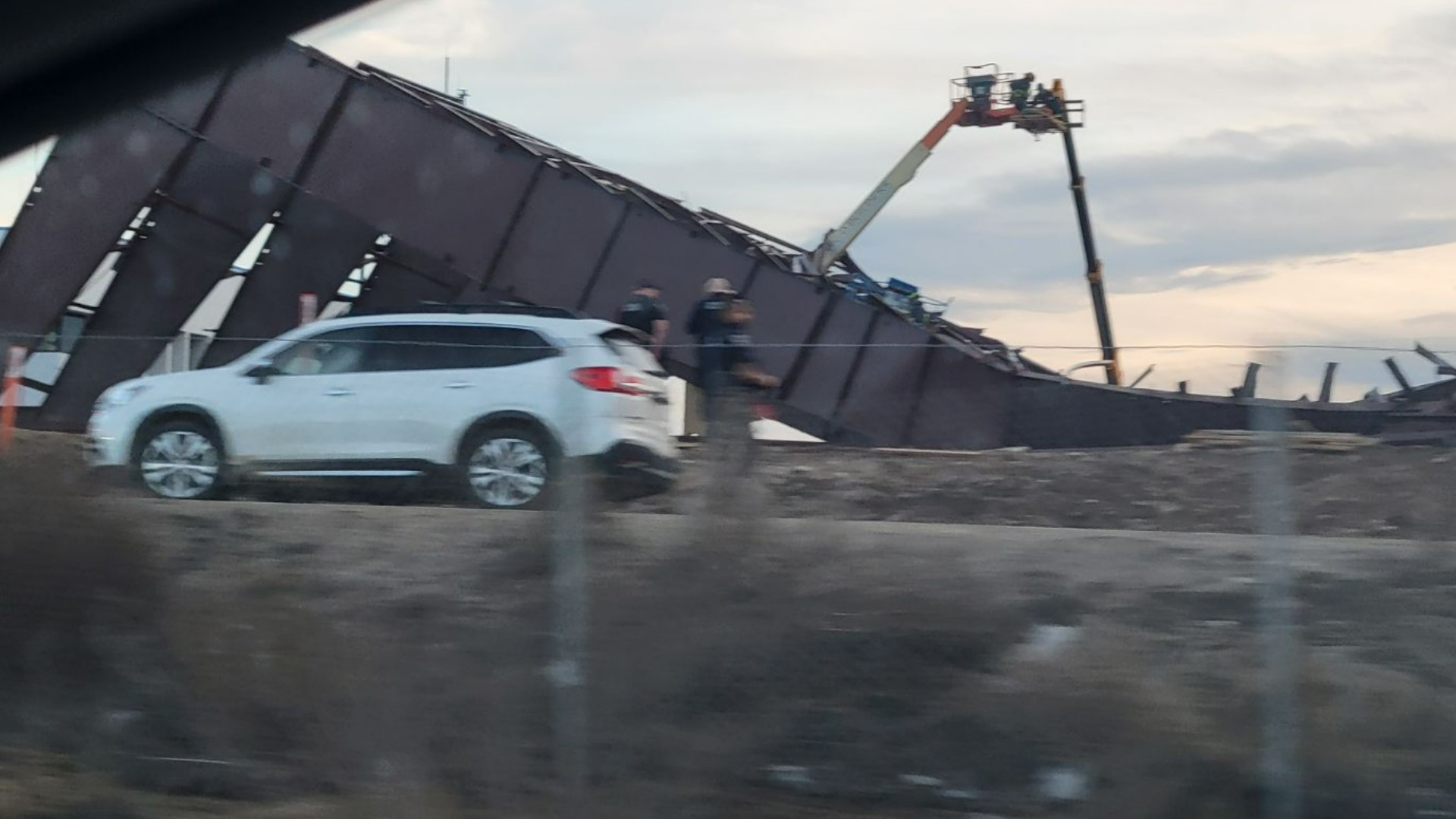 3 Dead, 9 Injured After Hangar Collapse Near Boise Airport | Ktvb.com