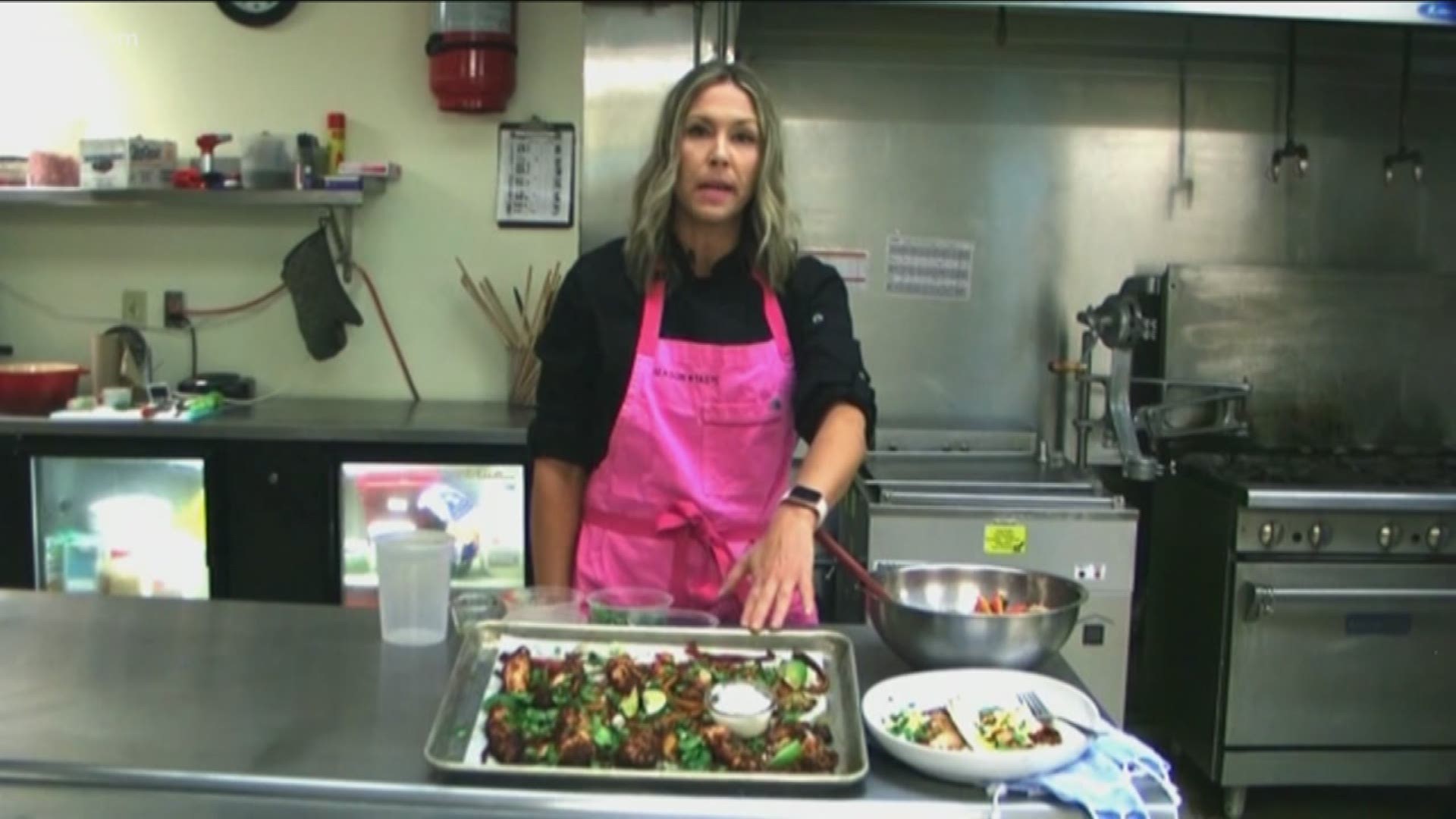 Chef Christina Murray walks us through how to cook healthy fajitas at home by using a sheet pan in the oven.
