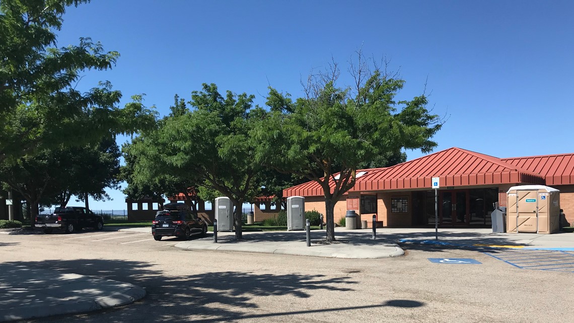 Rest area near the Idaho-Oregon border back open with limited 