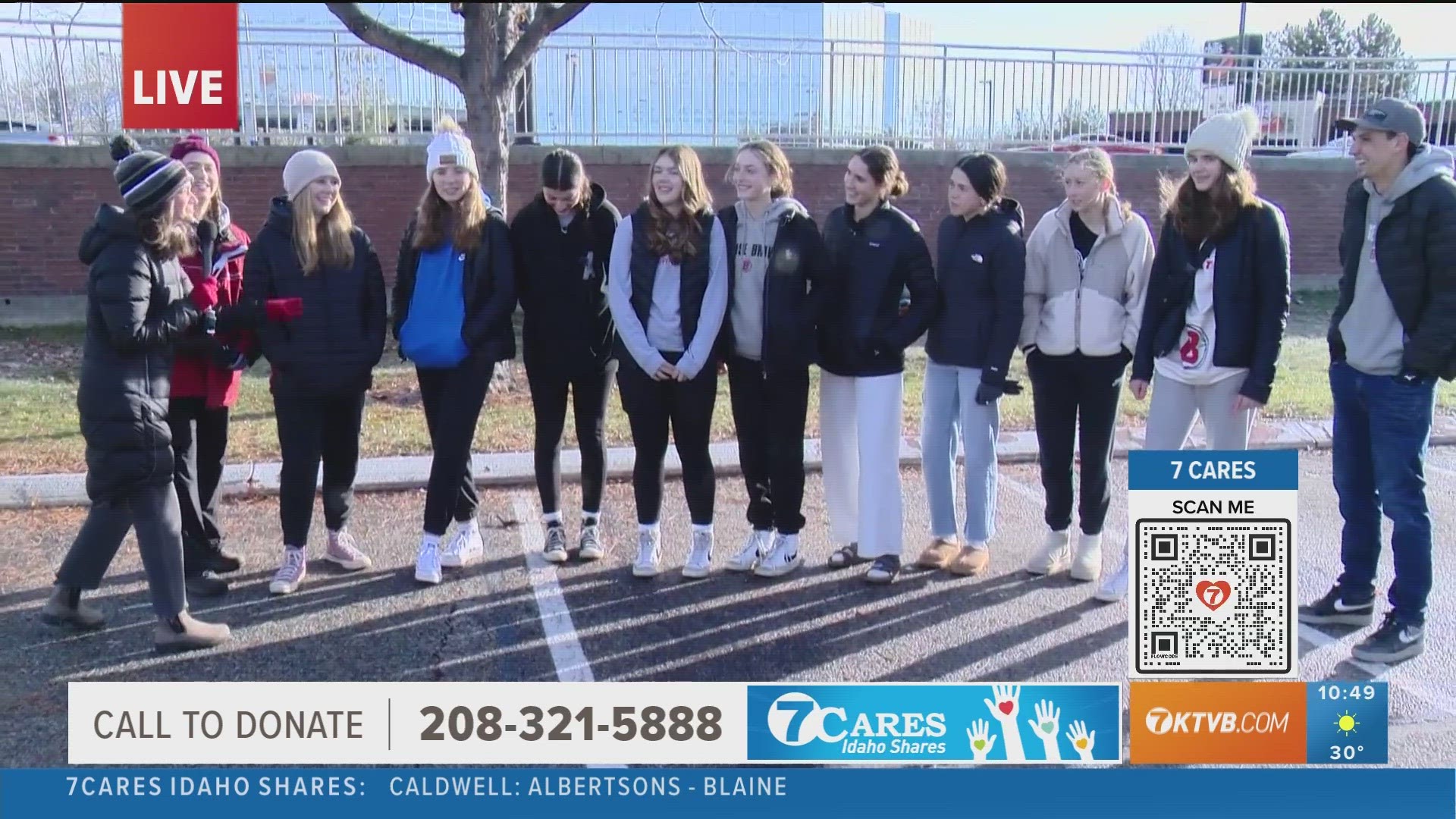 The Boise High School junior varsity girls basketball team helped KTVB highlight Idaho charities and collect donations Saturday at Albertsons Stadium for 7Cares.