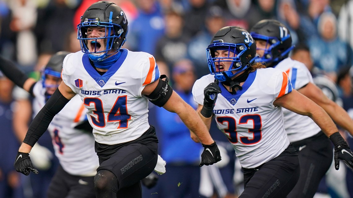 Watch Boise State Broncos football online