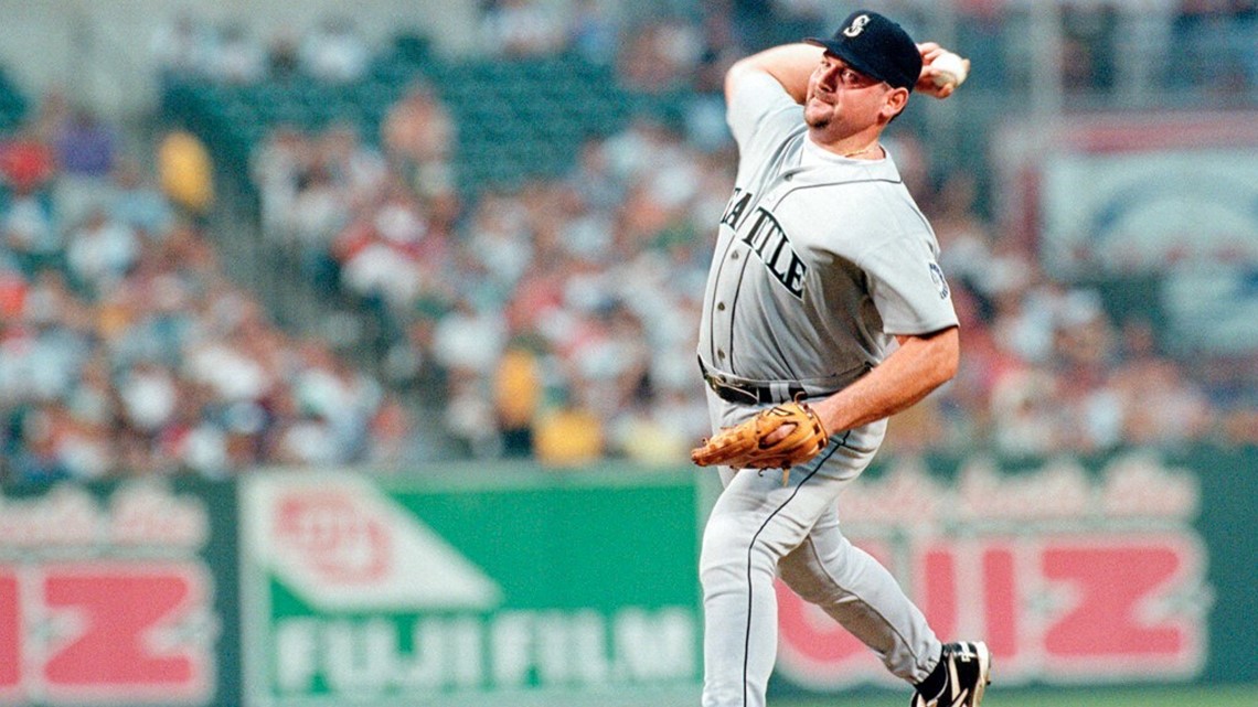 Mariners Randy Johnson threw first no-hitter