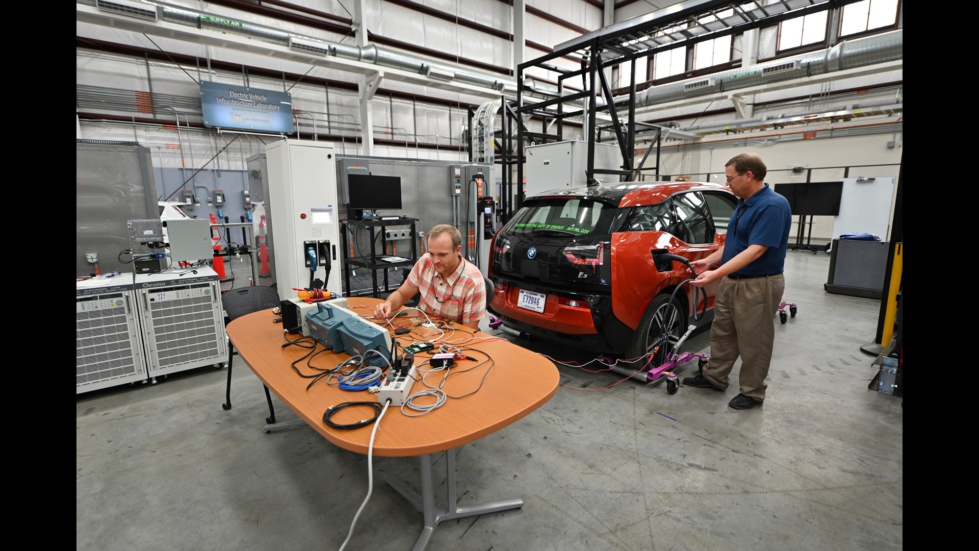 Idaho National Laboratory assist White House EV chargin