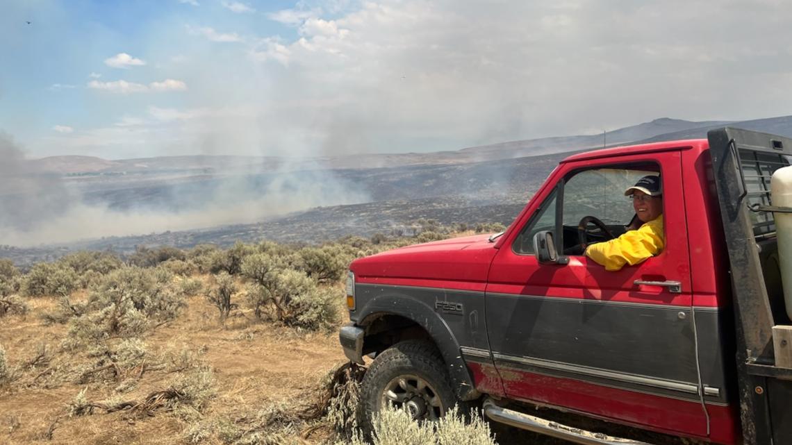 Vale BLM, fire crews battle Little Valley Fire near Harper, Oregon