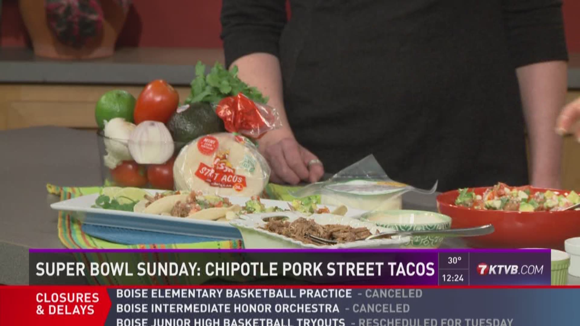 Dietitian Karen Magnum shows us a recipe for Super Bowl Sunday.