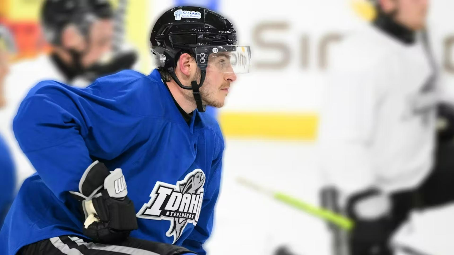 The 25-year-old Boise native grew up playing for the Junior Steelheads organization. Walker earned a contract with Idaho after attending a training camp tryout.