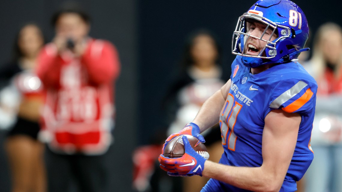 Boise State Captures Mountain West Title With 44-20 Win Over UNLV ...