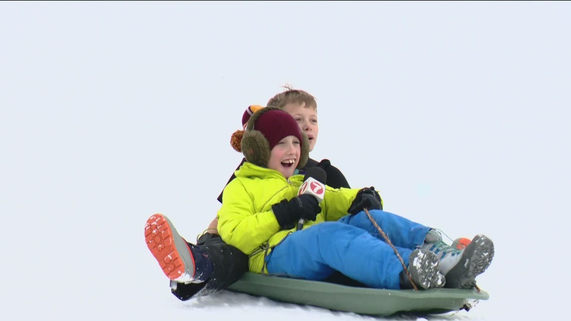 KTVB photojournalist John Mark Krum captures the fun at Camel's Back Park in Boise and introduces viewers to some future reporters during Wednesday's snow day.