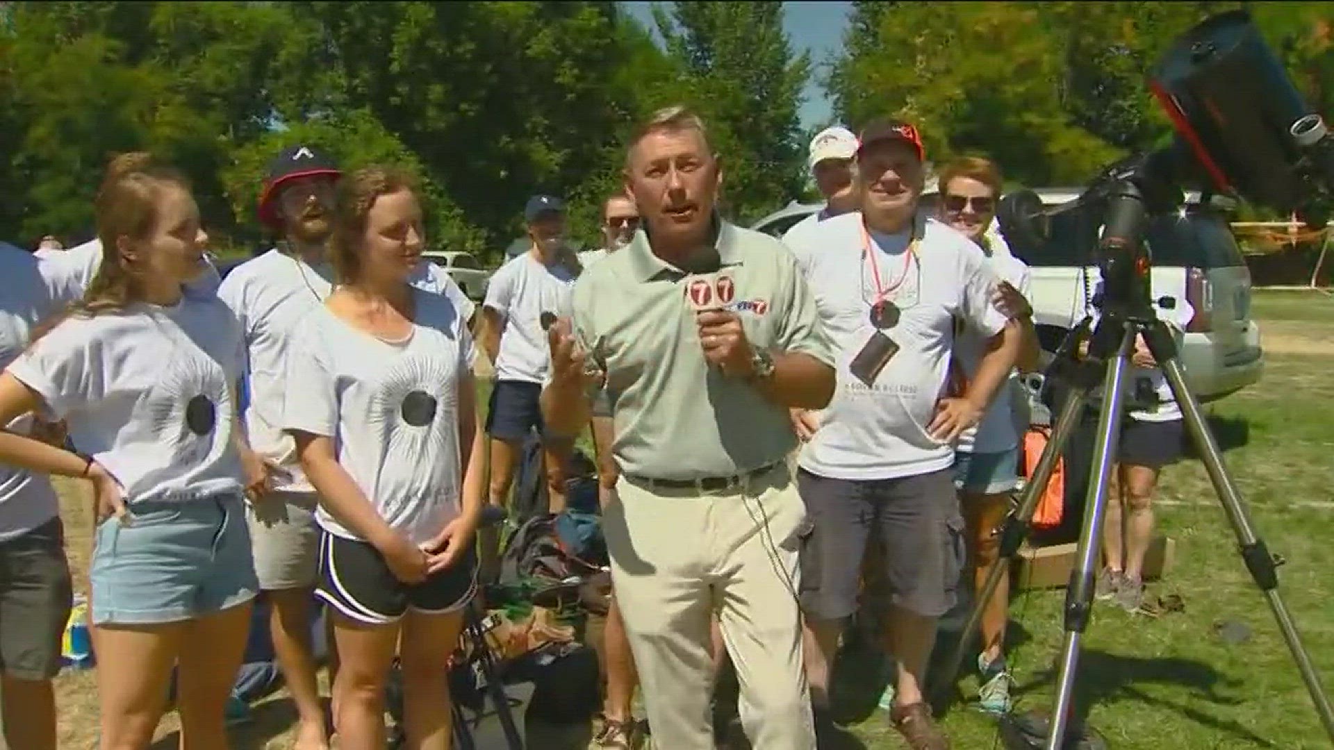 Mark Johnson interviews large family that traveled to Weiser to watch the total solar eclipse