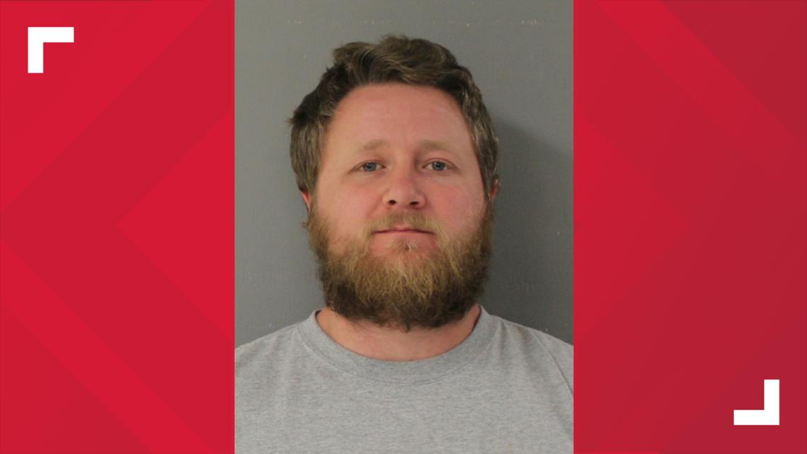 Twin Falls home struck by gunfire, suspect still at large | ktvb.com