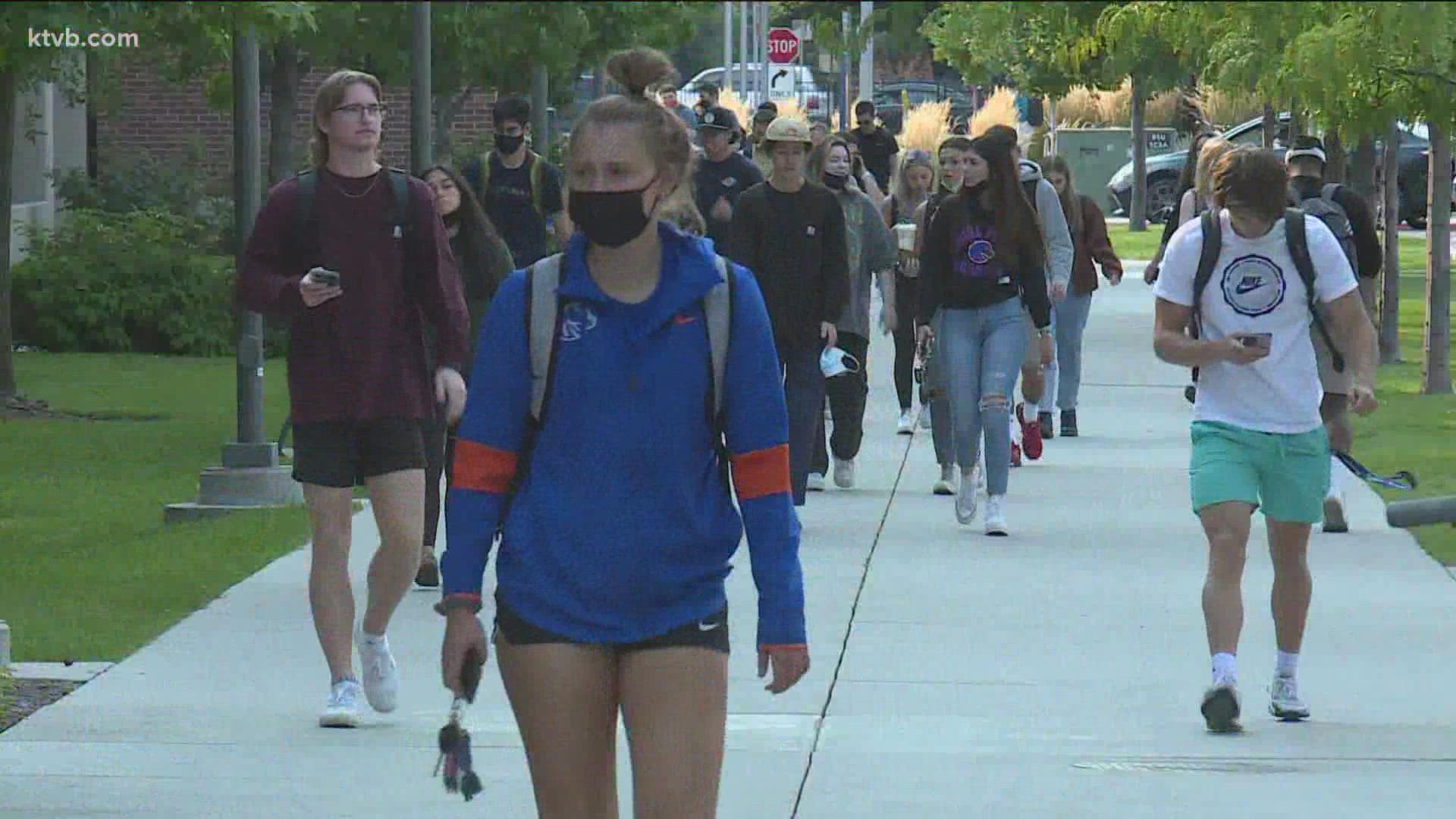 The university’s VP of University Affairs said if conditions continue to improve, the classroom and lab mask requirement may be lifted before the end of March.