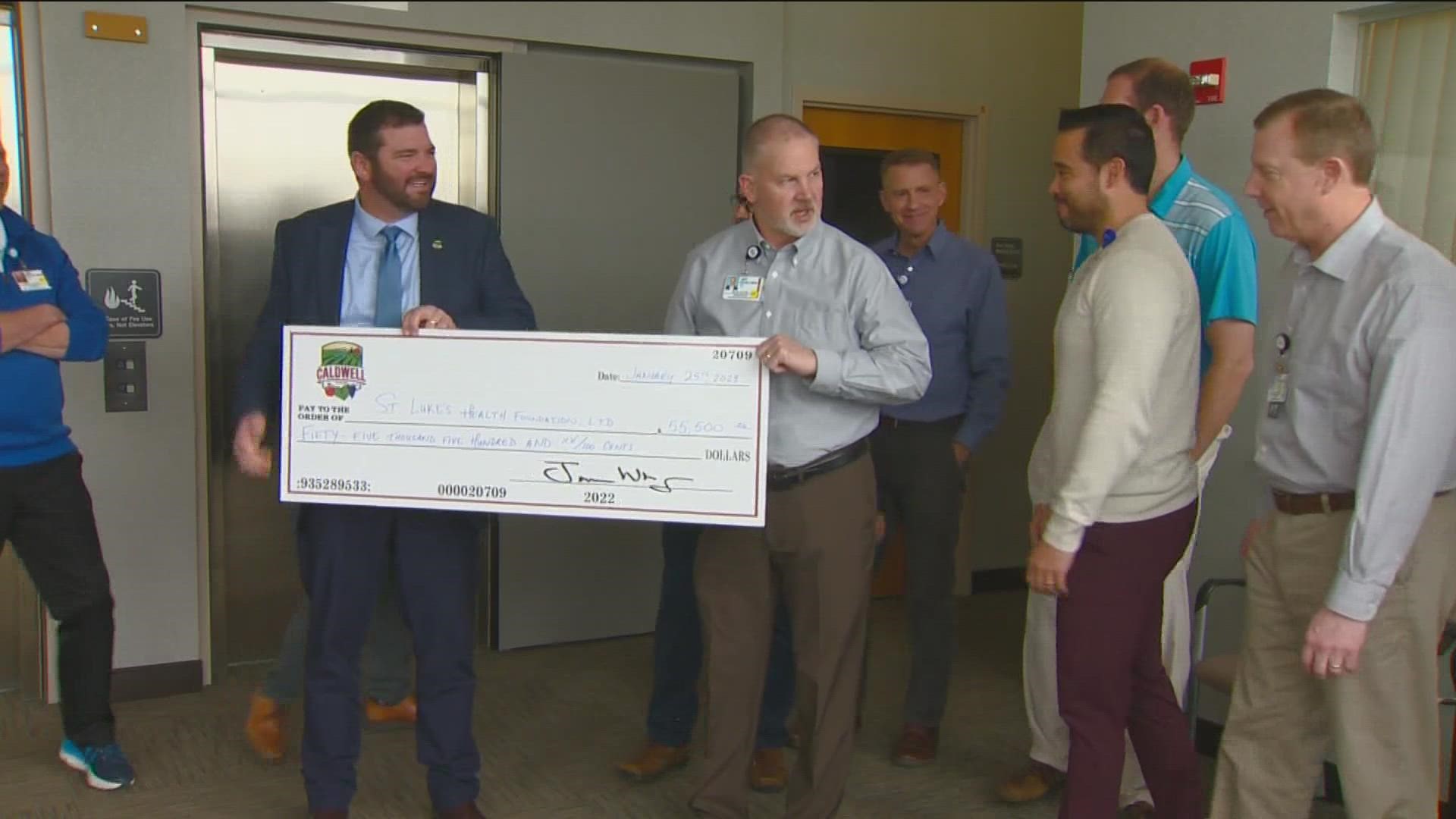 Caldwell Mayor Jarom Wagoner spent several weeks at the rehab center in 2021 after undergoing surgery for a brain tumor. He presented St. Luke's the check Wednesday.