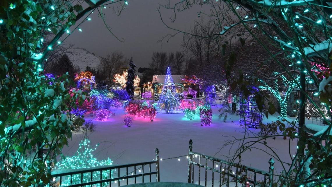 And away we glow: 'Winter Garden aGlow' returns with twinkling holiday tradition