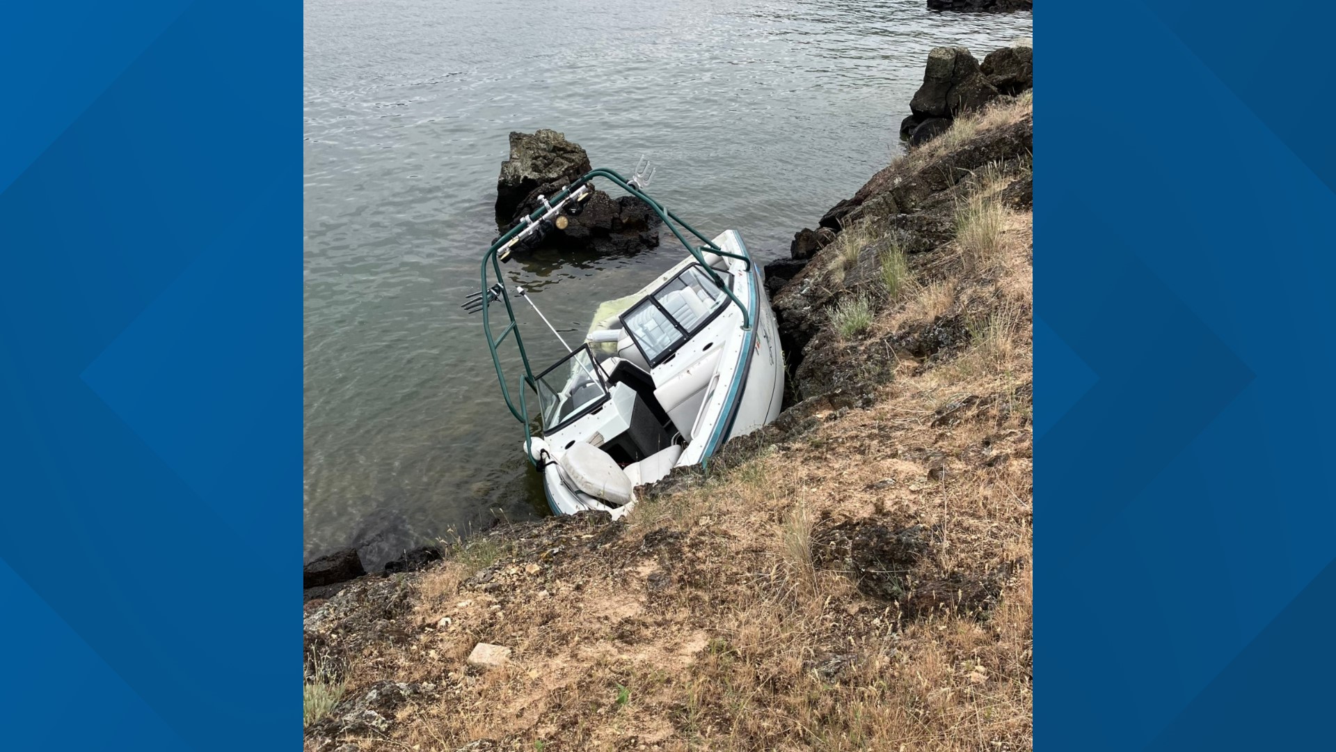 No injuries in Lucky Peak boat crash