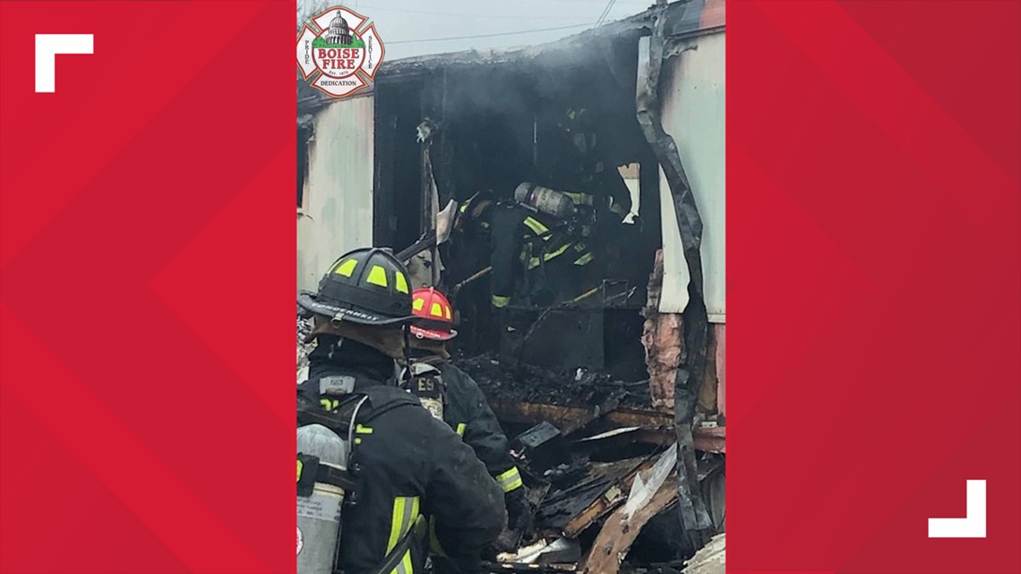 House fire in Garden City extinguished quickly, but 7 pets lost