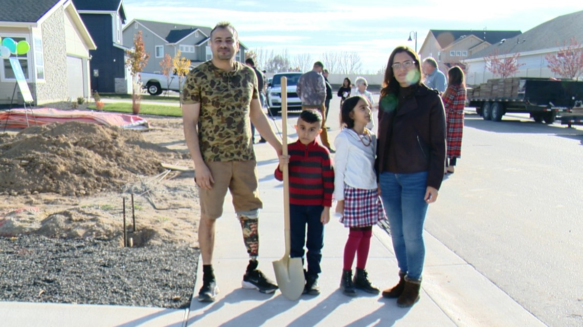 Habitat for Humanity breaks ground on new home in Star | ktvb.com