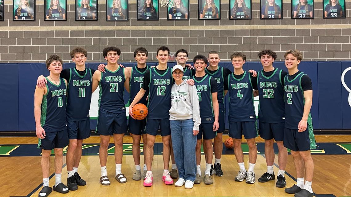 7's Hero: Idaho high school basketball team shows support for teammate's mom battling cancer in viral video