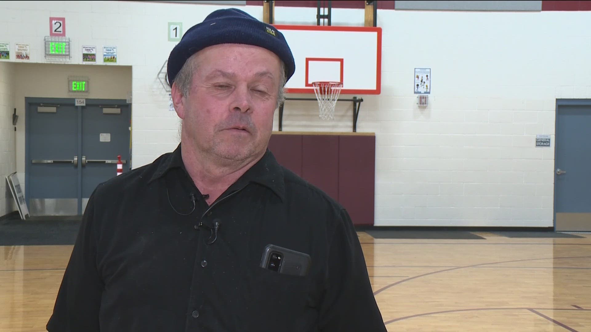 7's Hero Desert Springs Elementary custodian honored as a school hero
