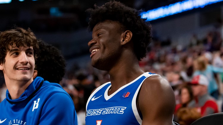 Boise State's Sadraque NgaNga enters transfer portal